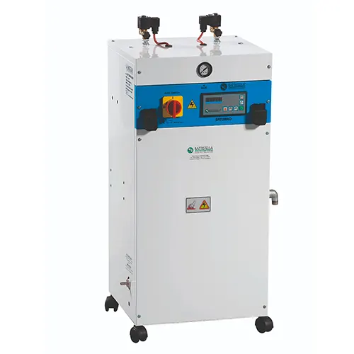 Generator de abur industrial automat cu boiler de 8 L si 2 fiare de calcat